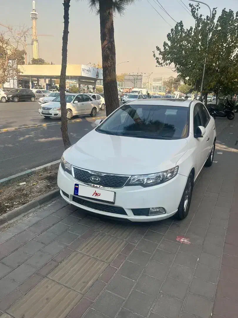 کیا سراتو.|خودرو سواری و وانت|تهران, عباس‌آباد|دیوار