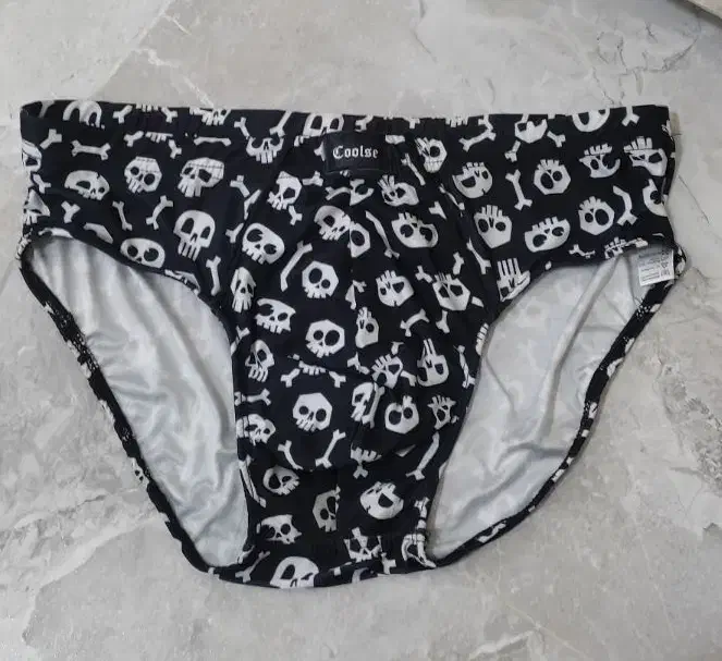 شورت مردانه رایگان|لباس|رشت, دیانتی|دیوار