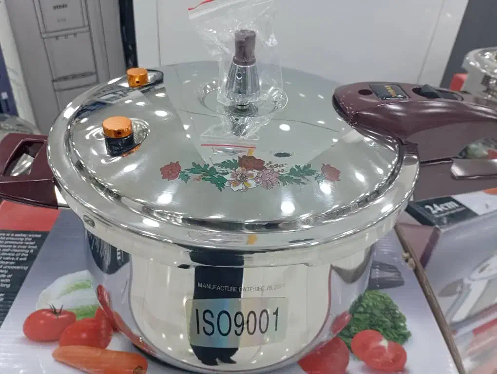 زودپز آلمانی اصلی مارک RTS|ظروف پخت‌وپز|کوهبنان, |دیوار