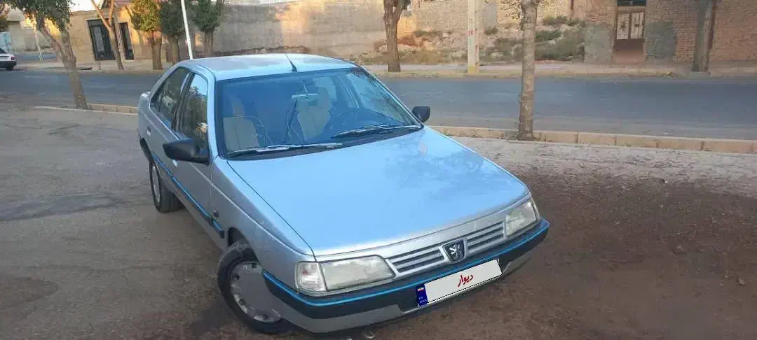 ماشین پژو۴۰۵|خودرو سواری و وانت|اصفهان, باغ زرشک|دیوار