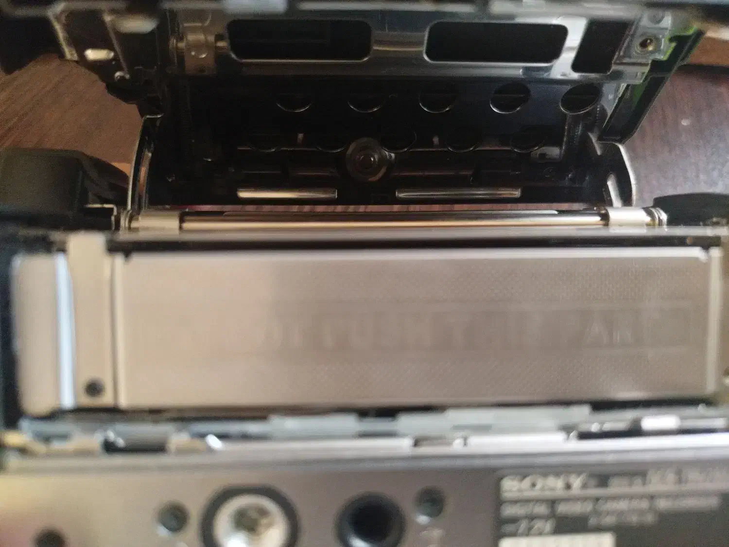 دوربین هندی کم سونی|دوربین عکاسی و فیلم‌برداری|اهواز, اهواز|دیوار