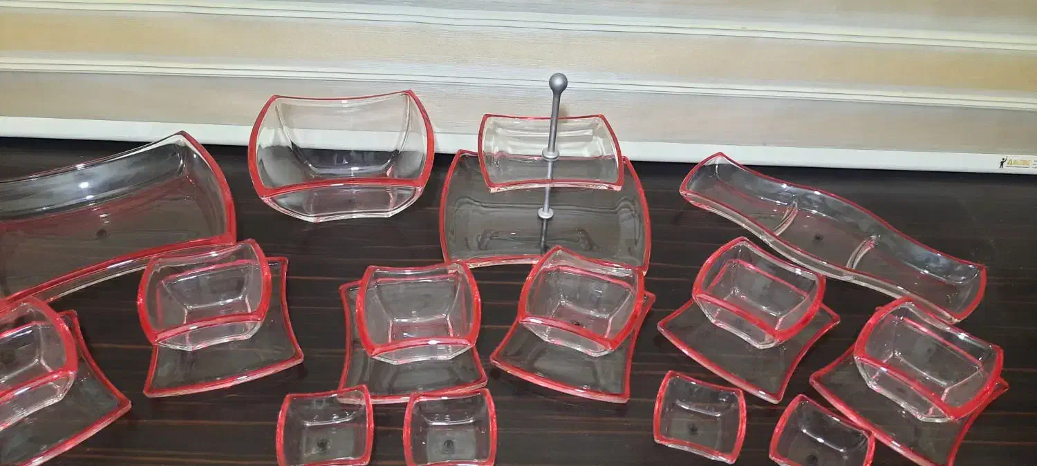 سرویس کریستال والتر آلمان وینچستر قرمز ۱۷پارچه|ظروف سرو و پذیرایی|پاکدشت, پاکدشت (مامازند)|دیوار