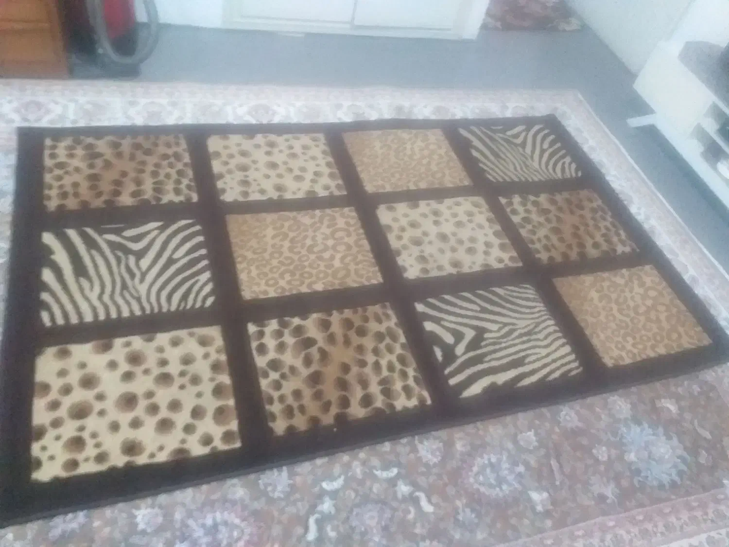 فرش ۴ متری فانتزی سالم|فرش|همدان, |دیوار