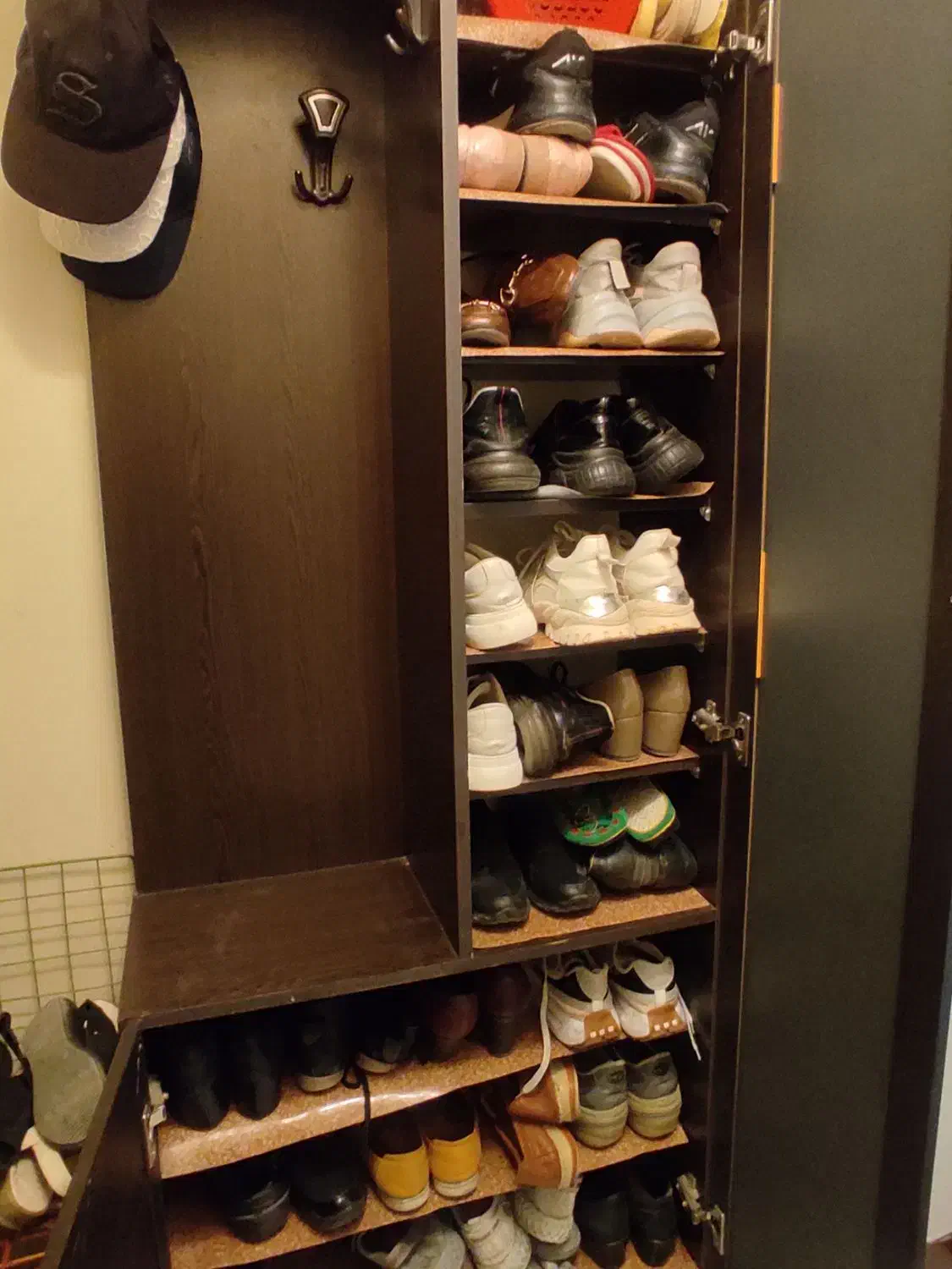 جا کفشی چراغ دار|جاکفشی، کمد، دراور|بروجرد, |دیوار