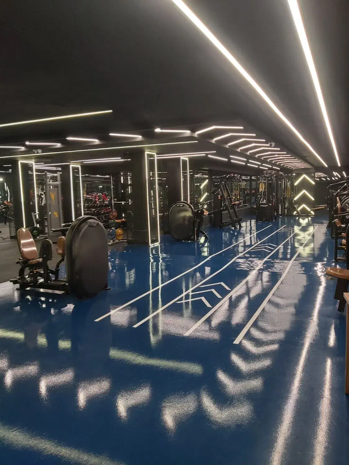 صندوقدار باشگاه بدنسازی|استخدام مالی، حسابداری، حقوقی|تهران, تهرانپارس غربی|دیوار