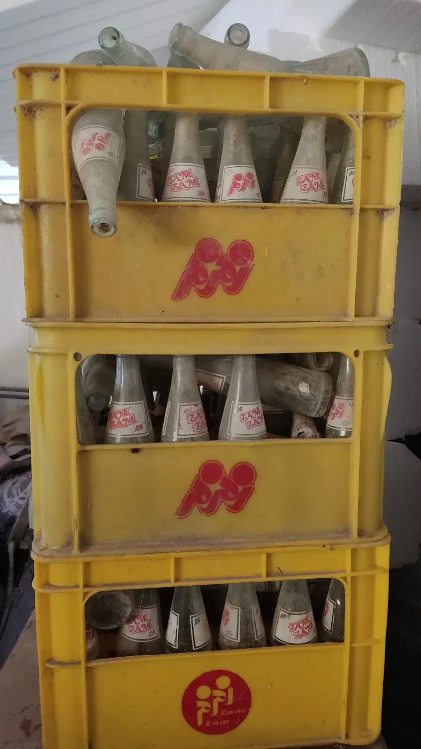 سه جعبه شیشه نوشابه|فروشگاه و مغازه|آزادشهر, |دیوار