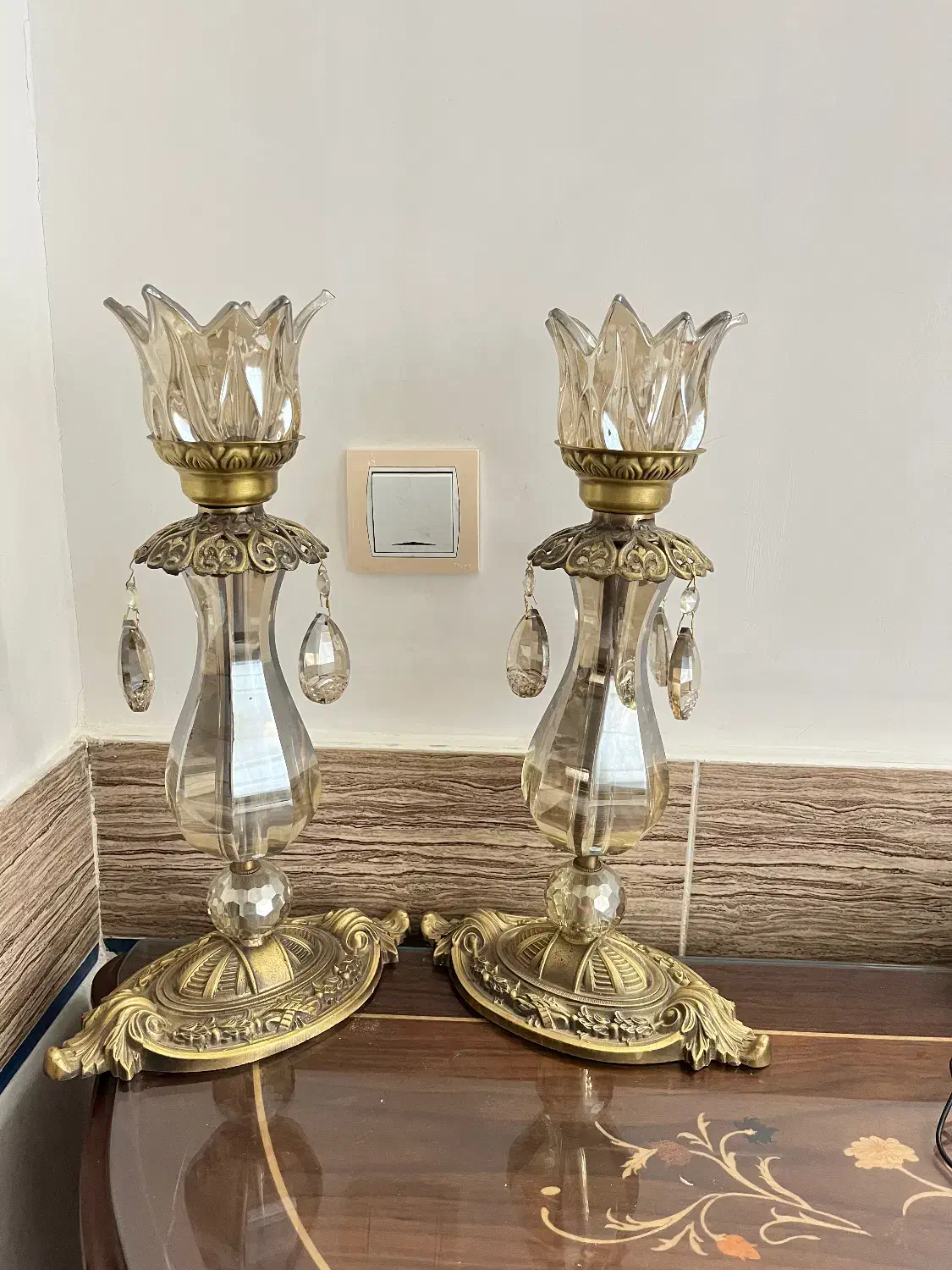 شمعدانی|چراغ خواب و آباژور|زنجان, |دیوار