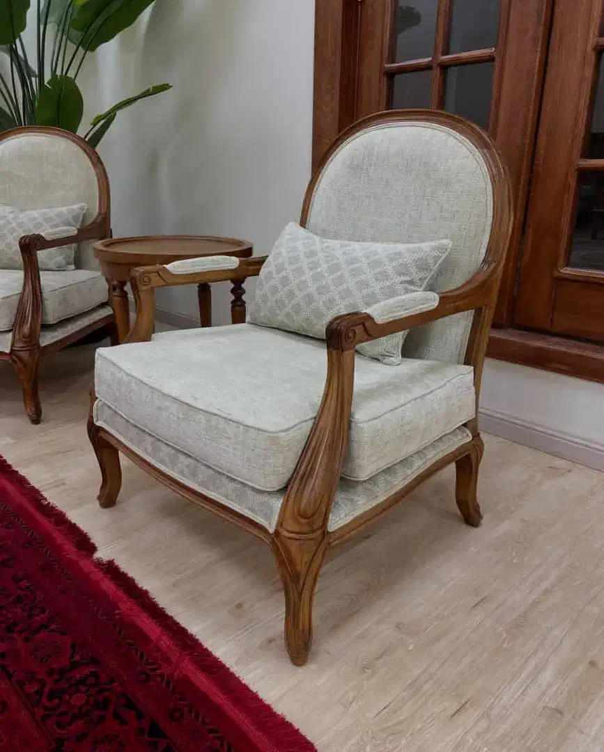 نیروی کاراقا برای کار تعمیرات و شستشو مبل|استخدام خدمات فروشگاه و رستوران|اسفراین, |دیوار