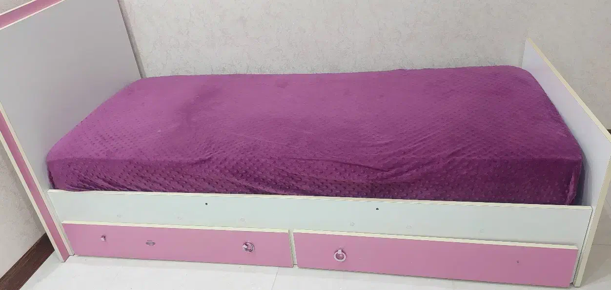 تخت خواب وتشک ،میزتوالت وآینه|تخت و سرویس خواب|ازنا, |دیوار