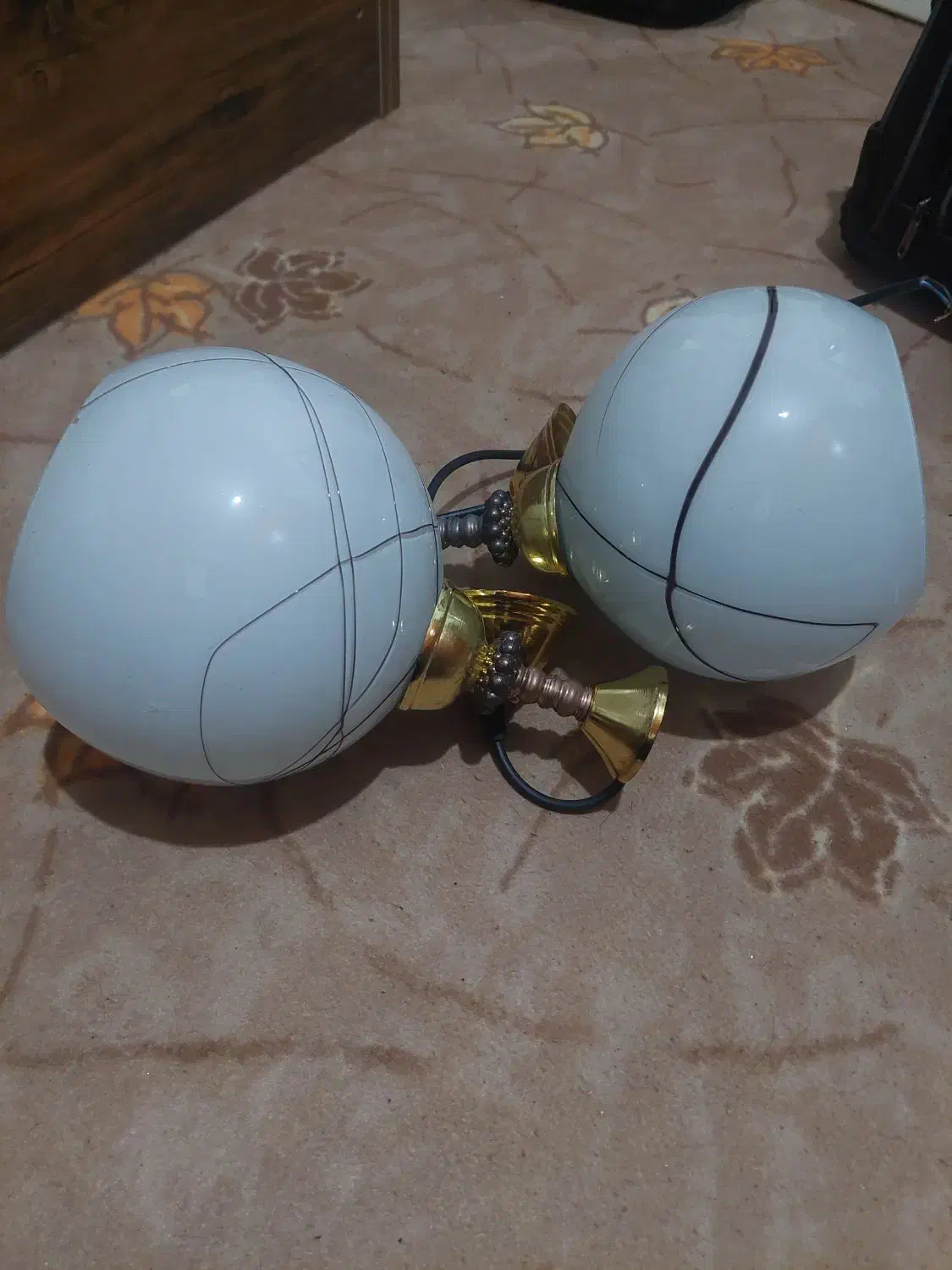 چراغ آویز در حد نو|لوستر و چراغ آویز|دزفول, |دیوار