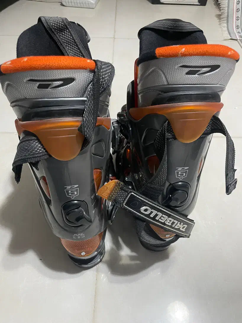 اسکی الپاین روسیگنال اصل|ورزشهای زمستانی|کرج, مهرویلا جنوبی|دیوار