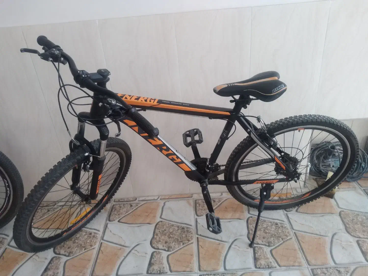 دوچرخه ۲۶ ۵ماه کار قیمت ۷میلیون و پانصد هزار تومان|دوچرخه، اسکیت، اسکوتر|مهاباد (آذربایجان غربی), |دیوار