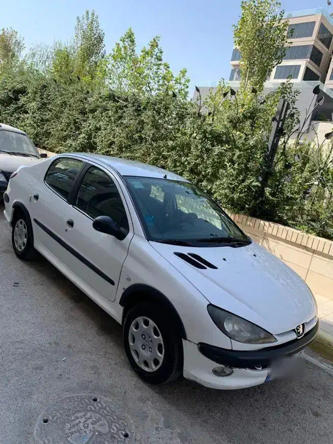 پژو 206 صندوقدار 90 کمکار/تک برگ|خودرو سواری و وانت|اصفهان, شهرک کاوه|دیوار