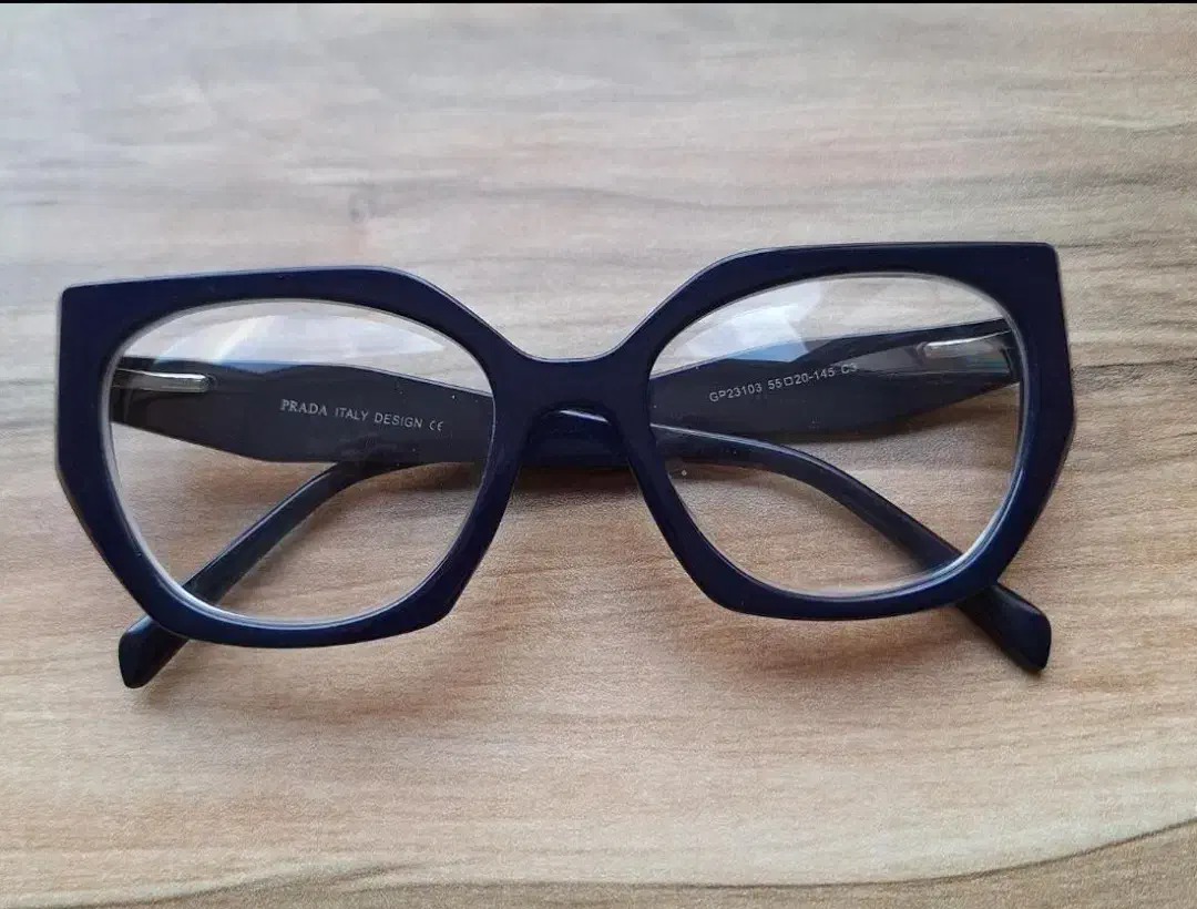 فرم عینک|زیورآلات و اکسسوری|اراک, |دیوار