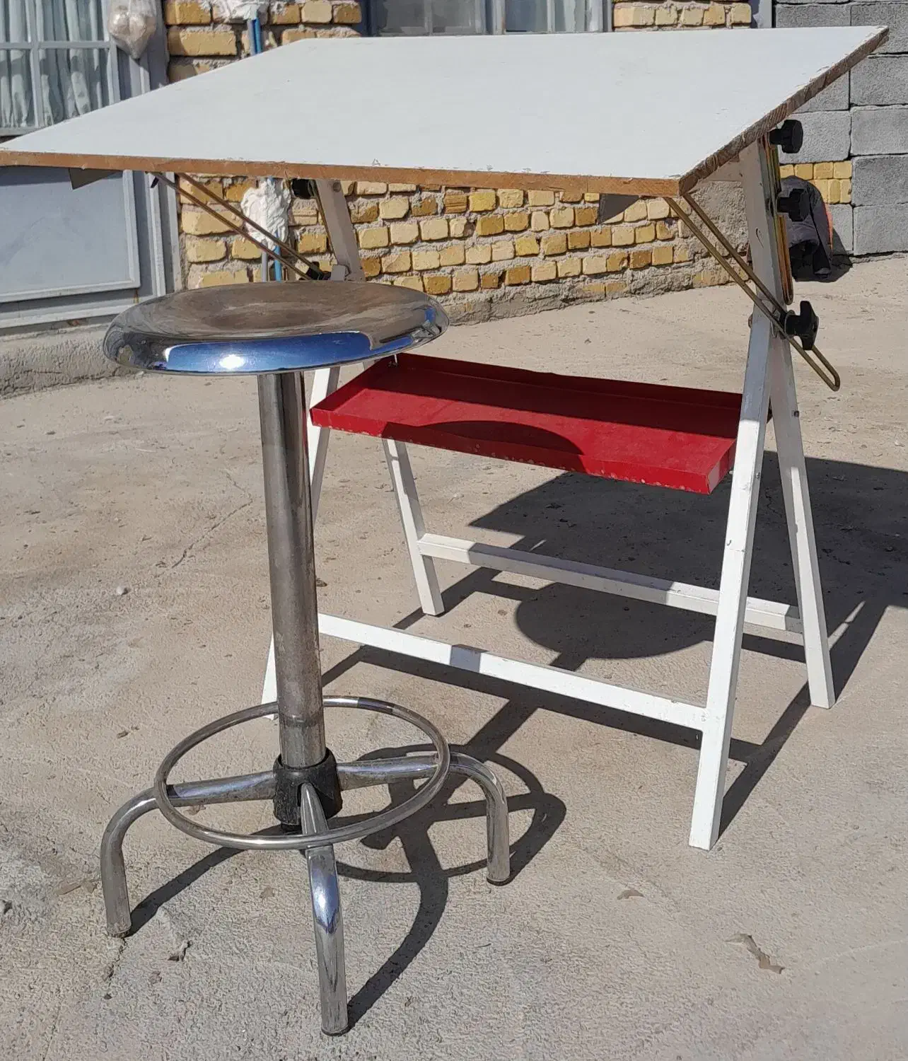 میز نقشه کشی با صندلی|میز تحریر و کامپیوتر|خرم‌آباد, |دیوار