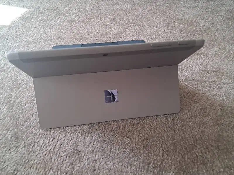 لپ تاپ سورفیس|رایانه همراه|شاهینشهر, حافظ جنوبی|دیوار