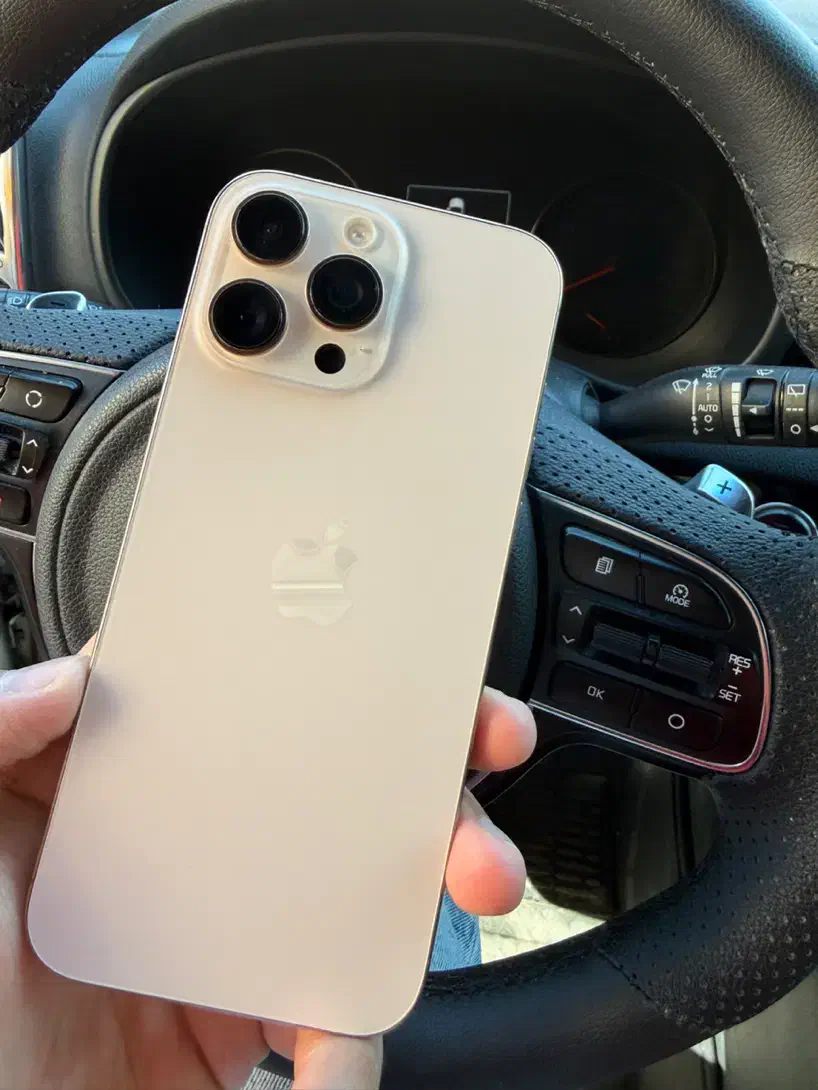 ایفون ۱۶ پرو مکس با رجیستری|موبایل|تبریز, |دیوار