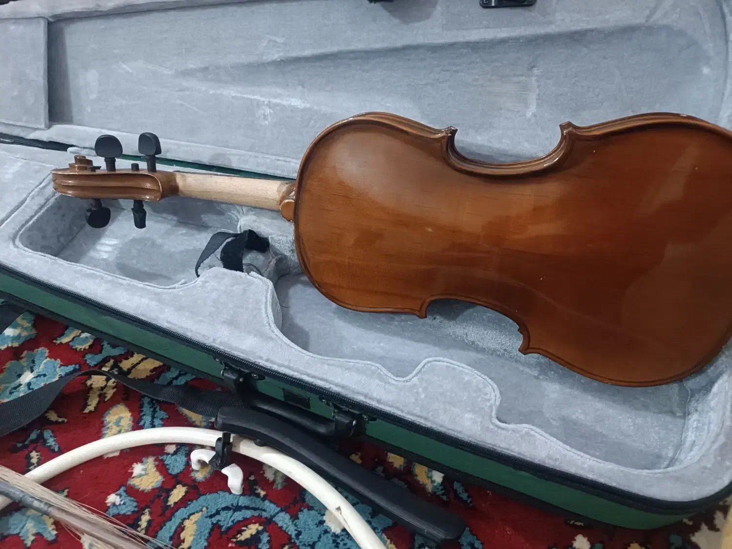 ویلون چینی مارک کارما|ویولن|شیروان (خراسان), |دیوار