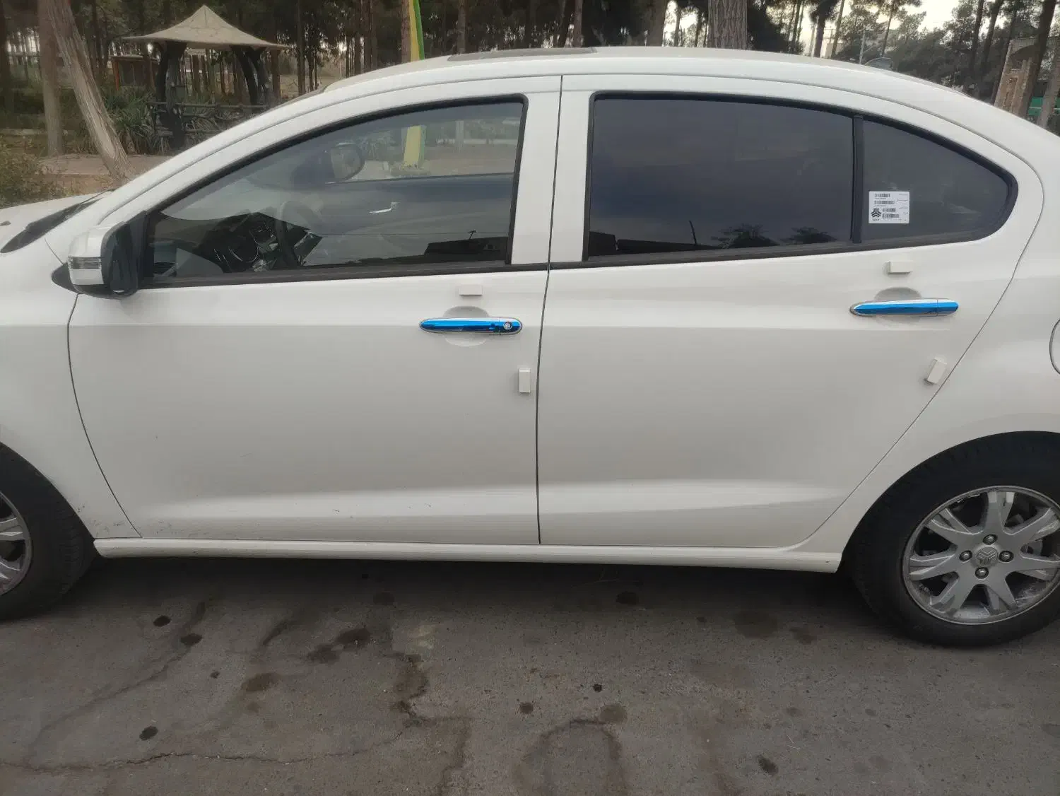 فروش و معاوضه با خودرو مدل بالا|خودرو سواری و وانت|کاشان, زیارتی|دیوار