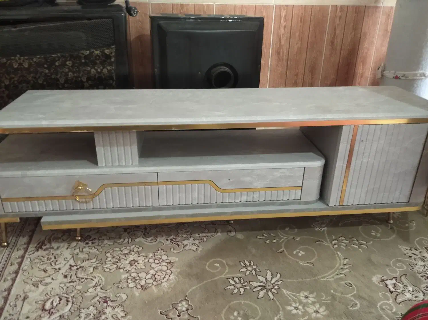 میز تلویزیون|میز تلویزیون|شیروان (خراسان), |دیوار