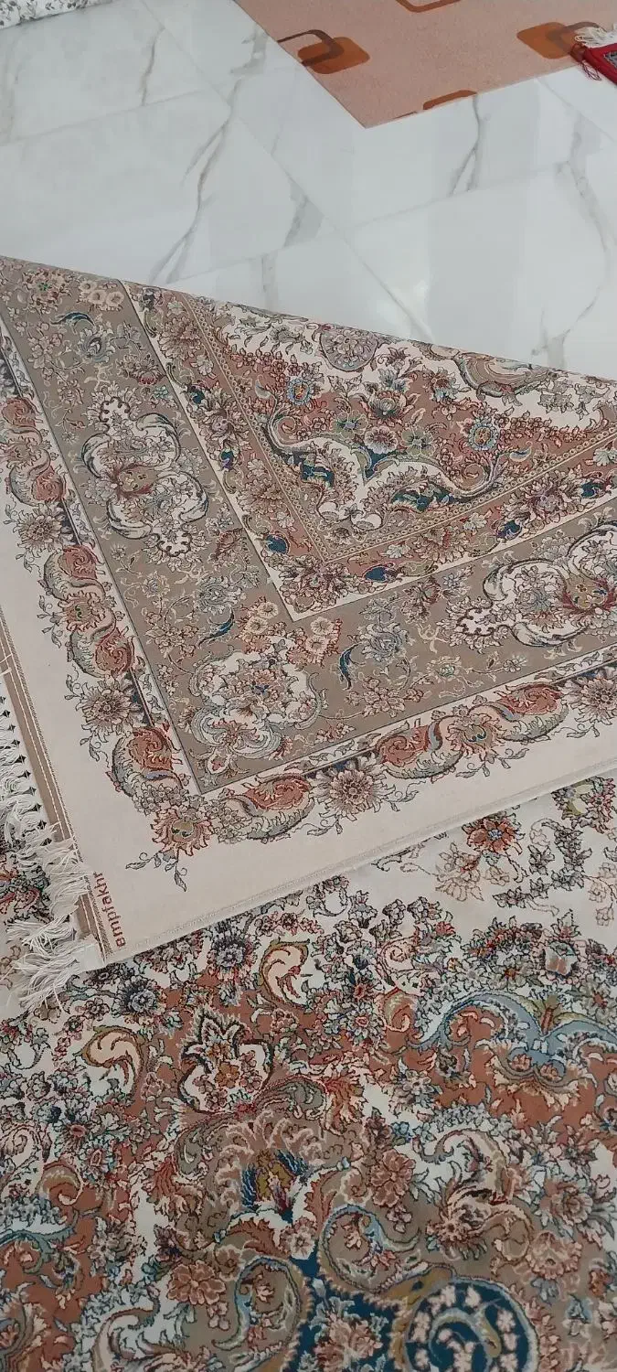 فروش فرش کرم|فرش|بوکان, |دیوار