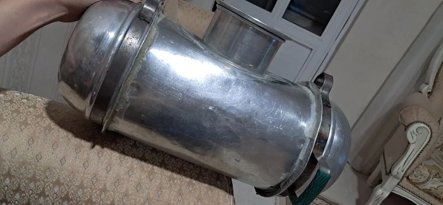 مشک|ظروف نگهدارنده، پلاستیکی، یک‌بارمصرف|بابا حیدر, |دیوار