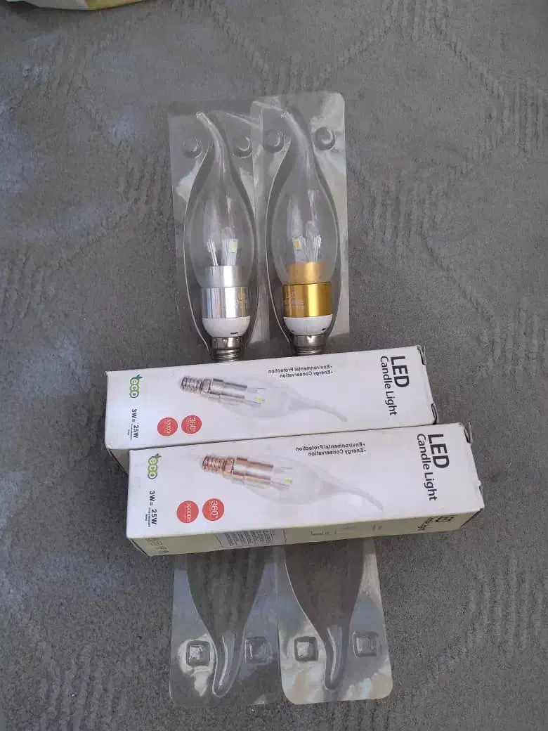 ۳۵ عدد لامپ SMD جمعا ۱/۰۰۰/۰۰۰ تومان|لامپ و چراغ|بندر انزلی, انصار الحسین|دیوار