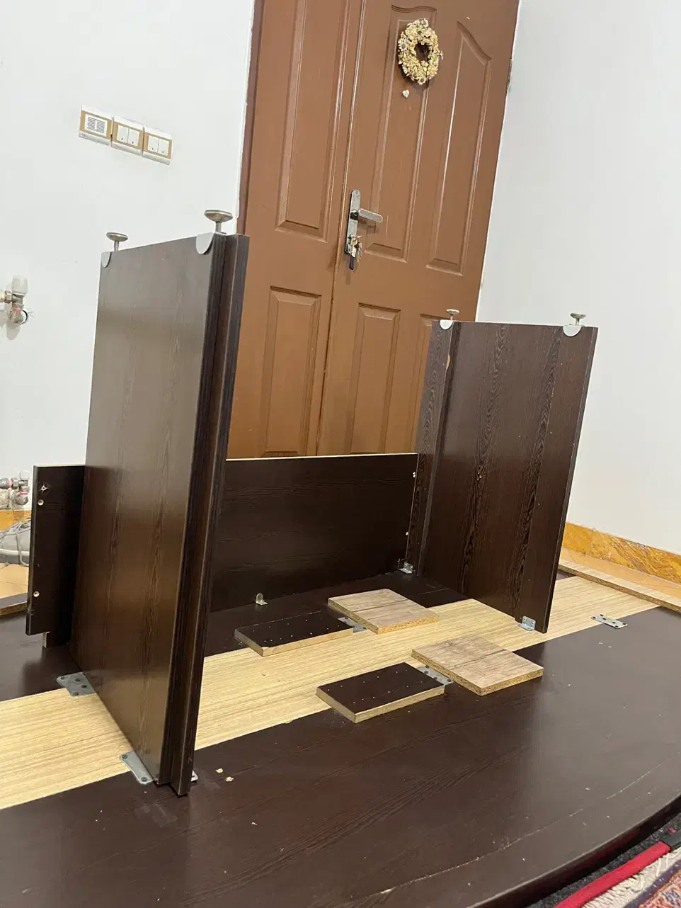 میز مدیریت MDF|مبلمان اداری|سنندج, |دیوار