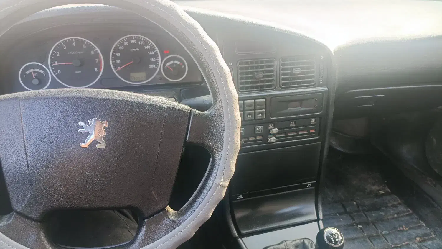 پژو ۴۰۵|خودرو سواری و وانت|خرمآباد, |دیوار