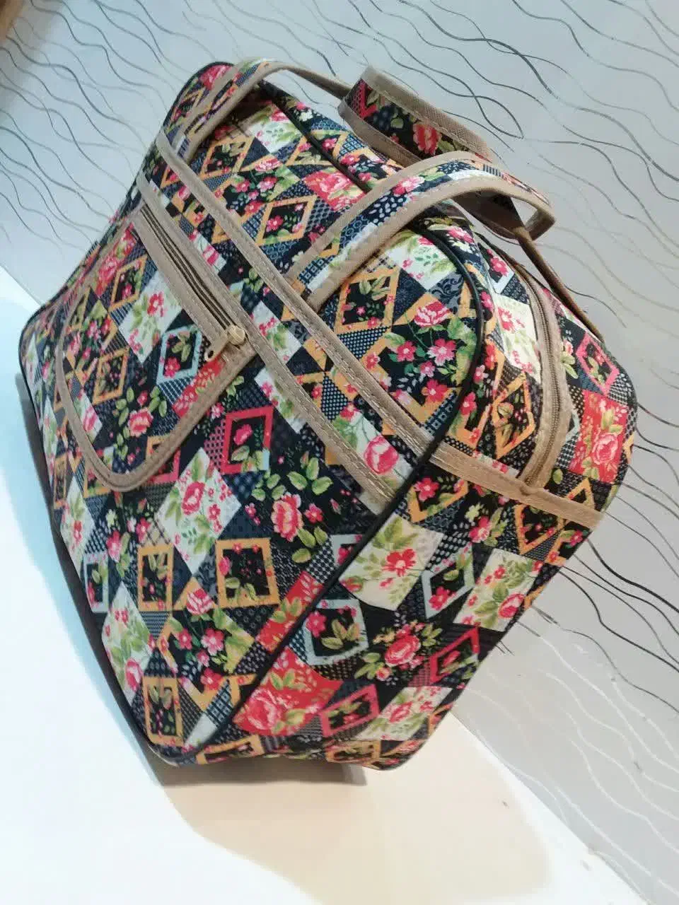 کیف|سفره، حوله، دستمال آشپزخانه|شیروان (خراسان), |دیوار