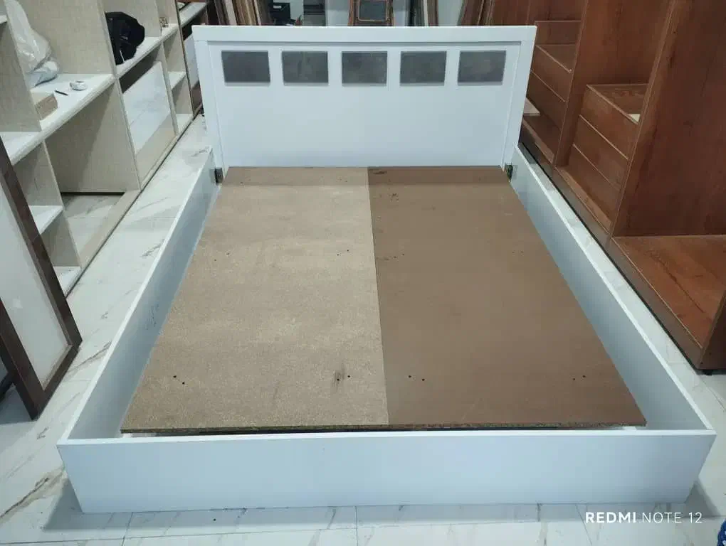 تخت خواب ۲نفره با کفی تحویل رایگان|تخت و سرویس خواب|لاهیجان, گلستان|دیوار