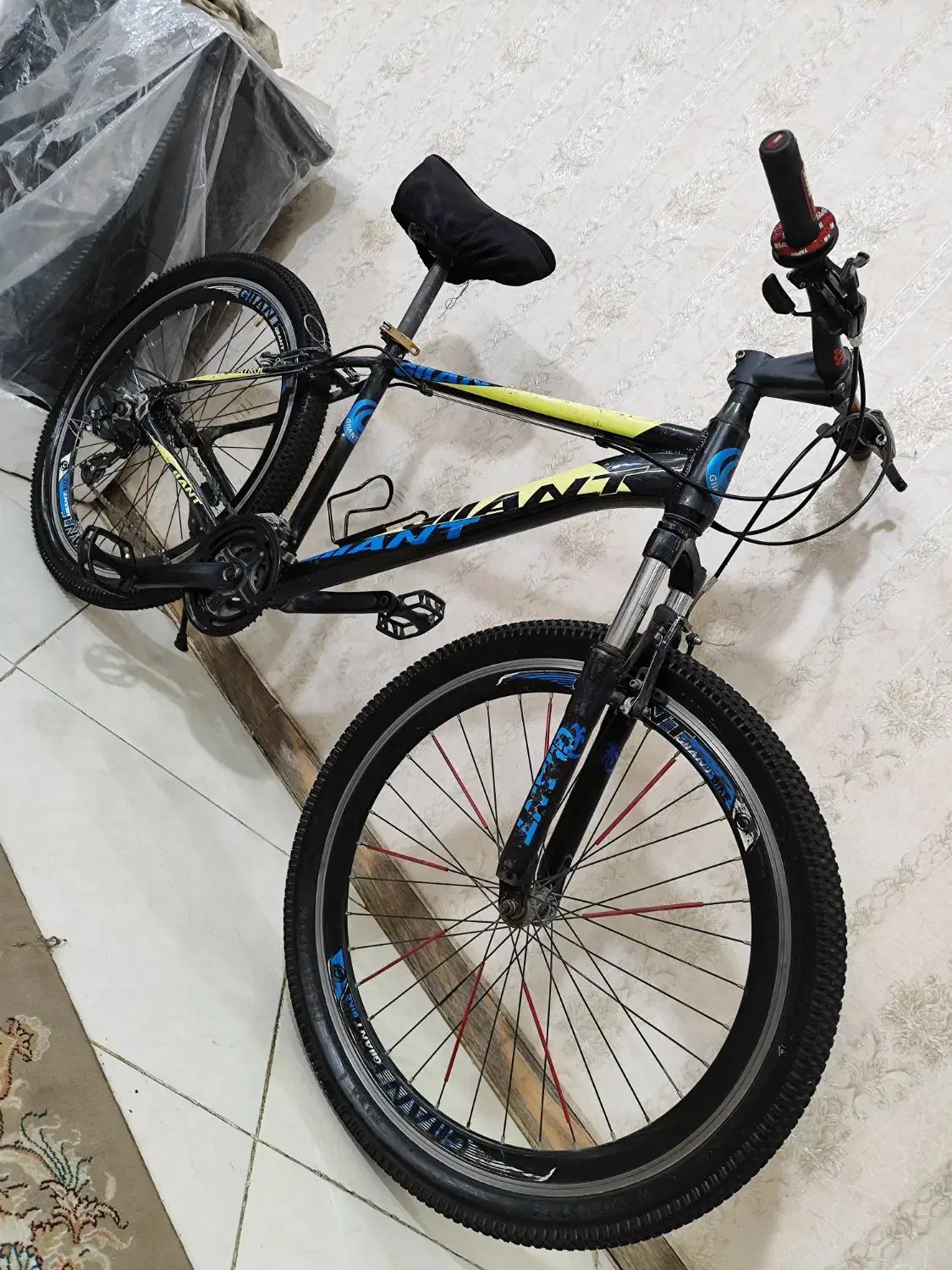 دوچرخه ۲۶ جاینت آلومینیومی ویوا فلش ترینکس المپیا|دوچرخه، اسکیت، اسکوتر|مشهد, طبرسی شمالی|دیوار