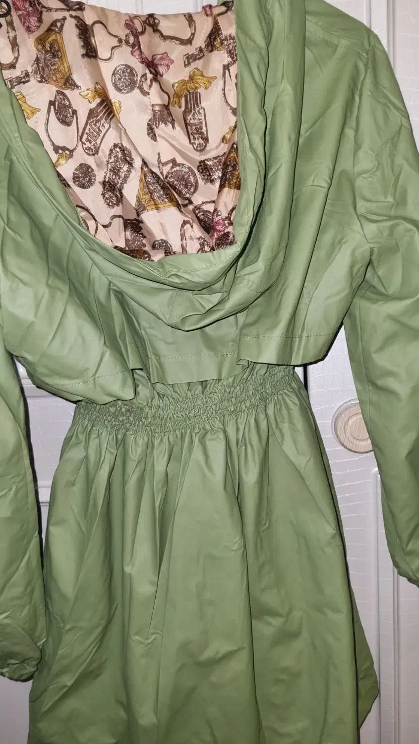 بارونی دو مدل شیک|لباس|کاشان, فاز ۱ ناجی آباد|دیوار