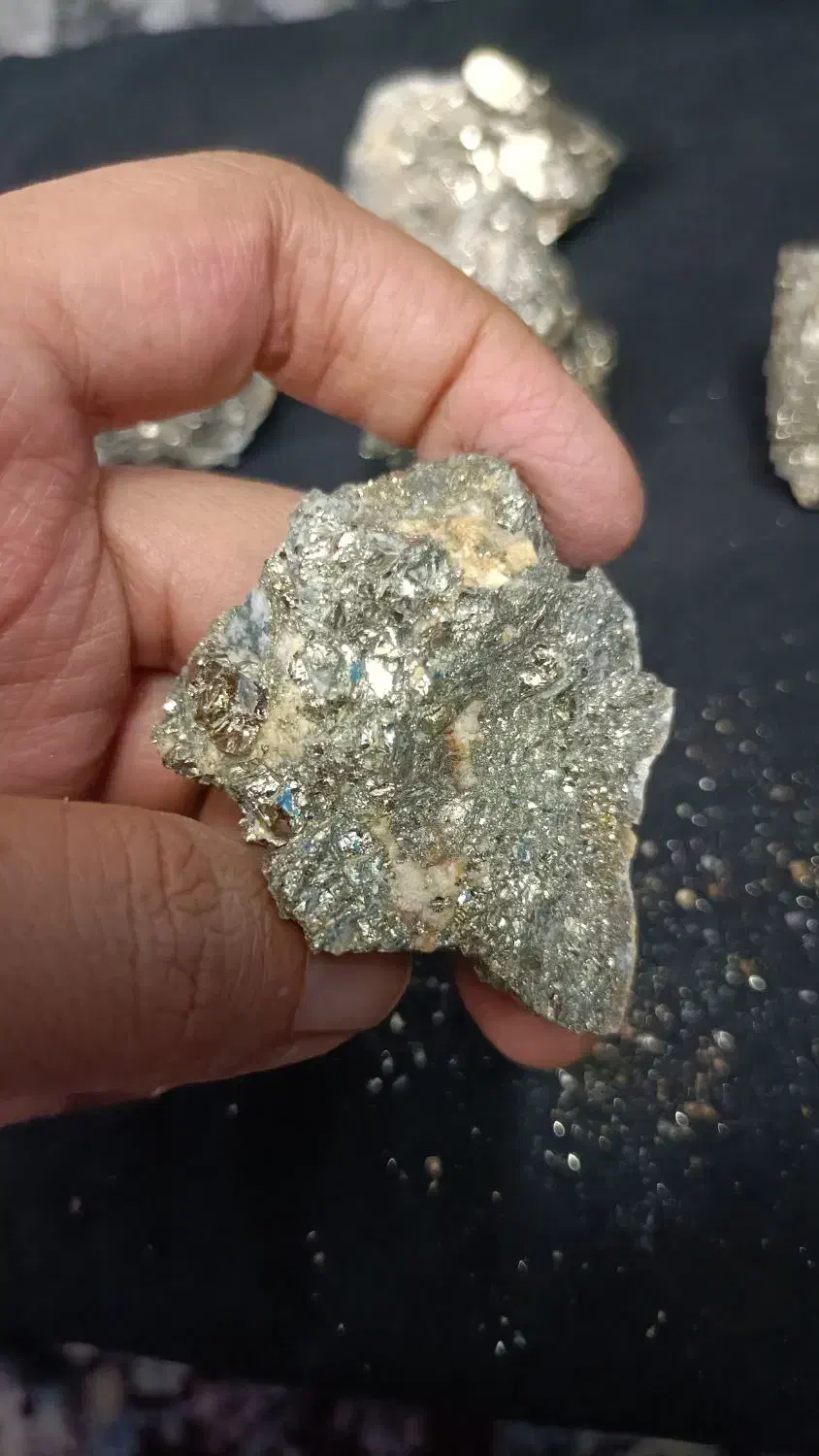 سنگ کلکسیونی، پیریت طلایی|کلکسیون اشیاء عتیقه|شیراز, ویلاشهر|دیوار