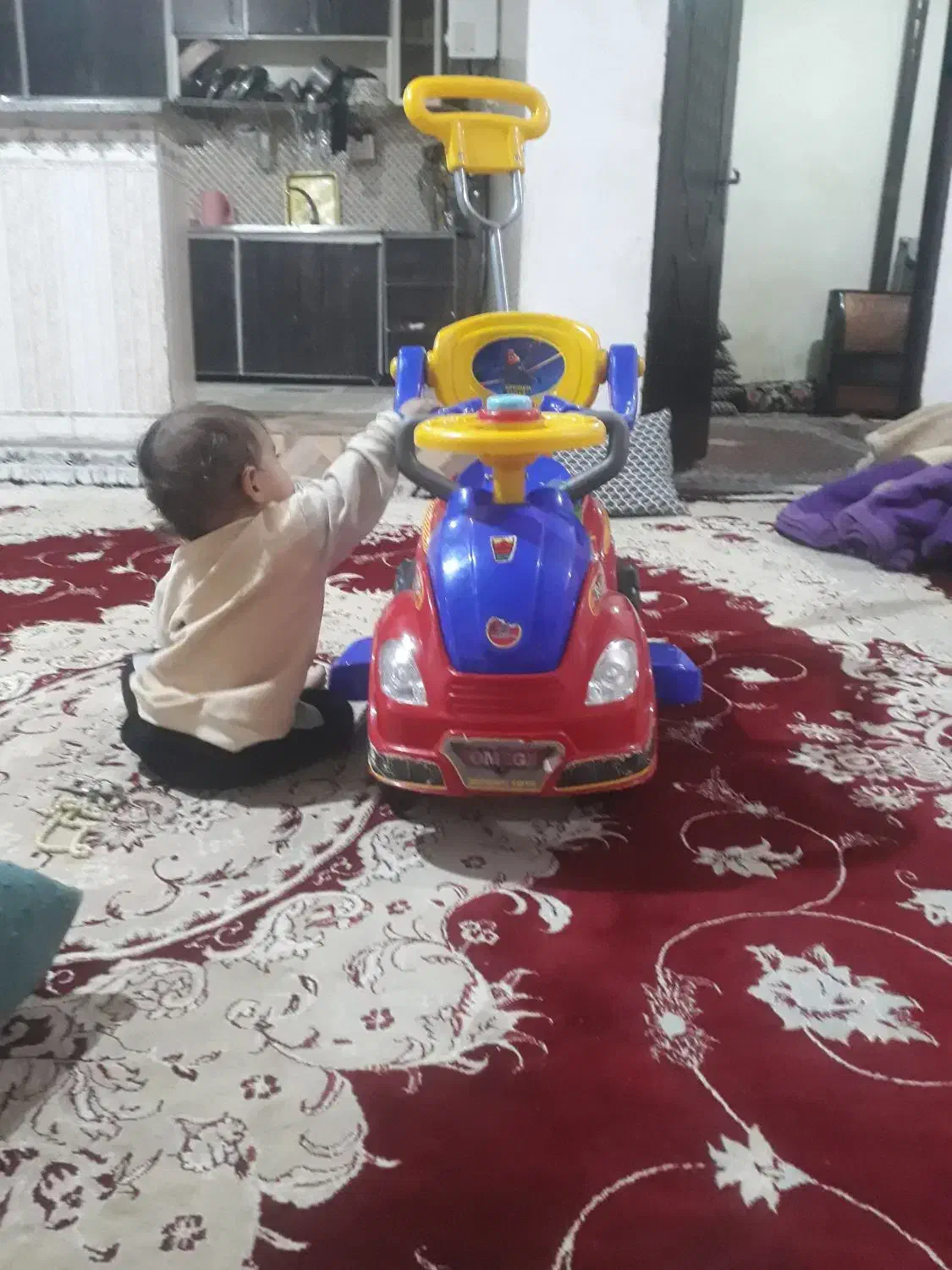 چهارچرخ کودک در حد نو|اسباببازی بچه|کوهدشت, |دیوار