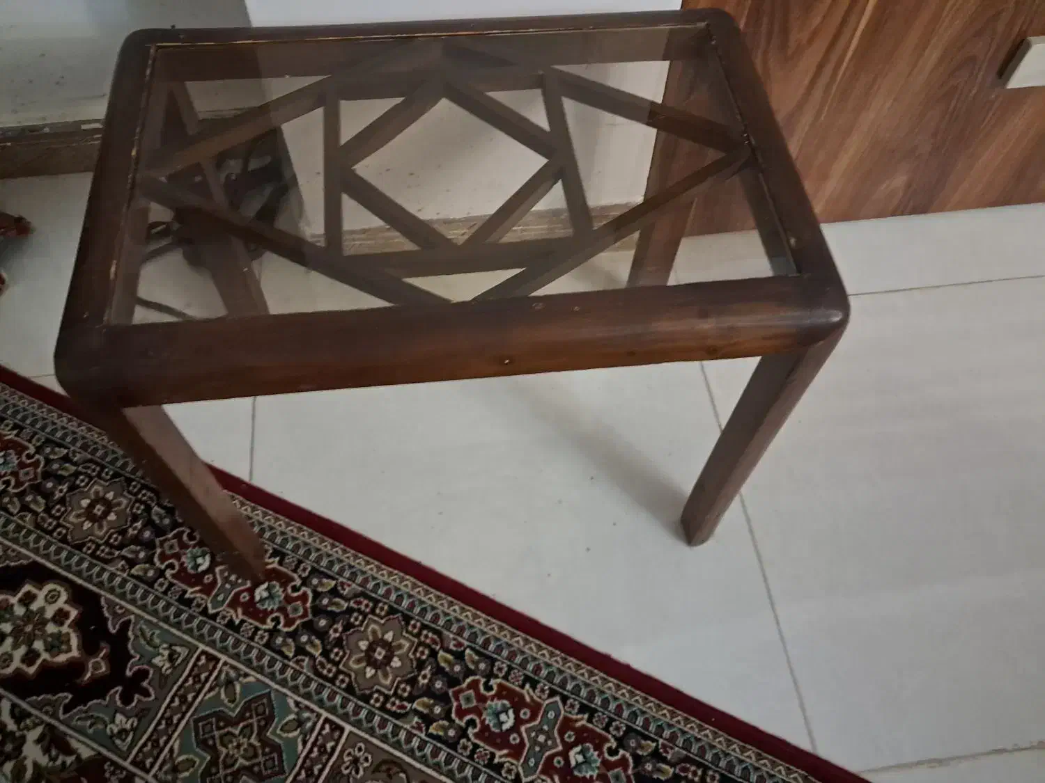 میز|مبلمان خانگی و میز عسلی|کلاچای, |دیوار