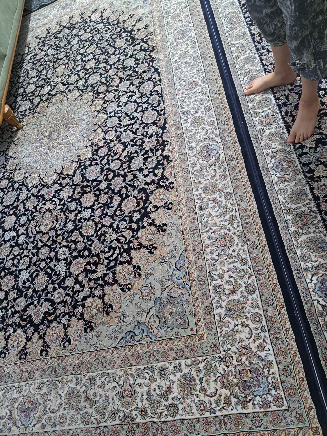 فرش|فرش|قم, یزدان‌شهر|دیوار
