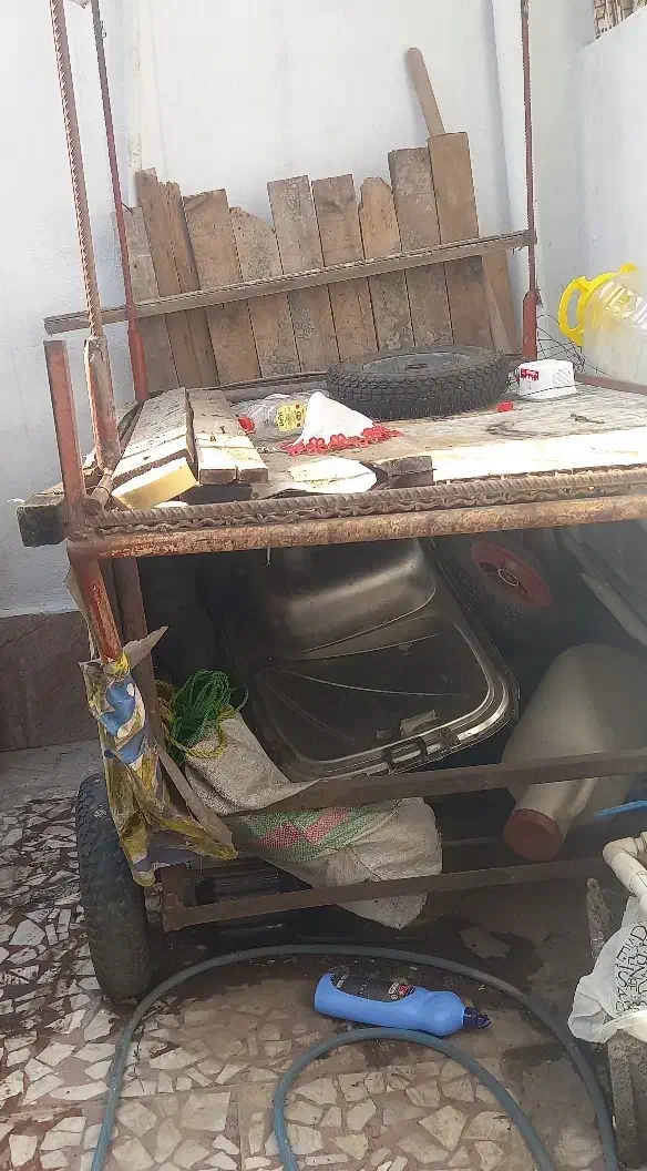 گاری کباب چرخ بادی۶تازاپاس بادی وطبق چوب واسه بساط|فروشگاه و مغازه|رشت, کوی قدس|دیوار