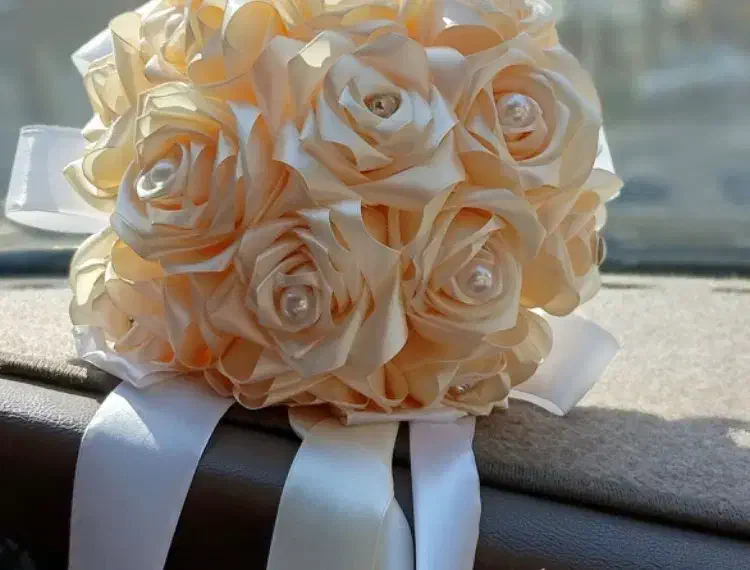 دست گل عروس‌ربانی|گل مصنوعی|بندر ماهشهر, |دیوار