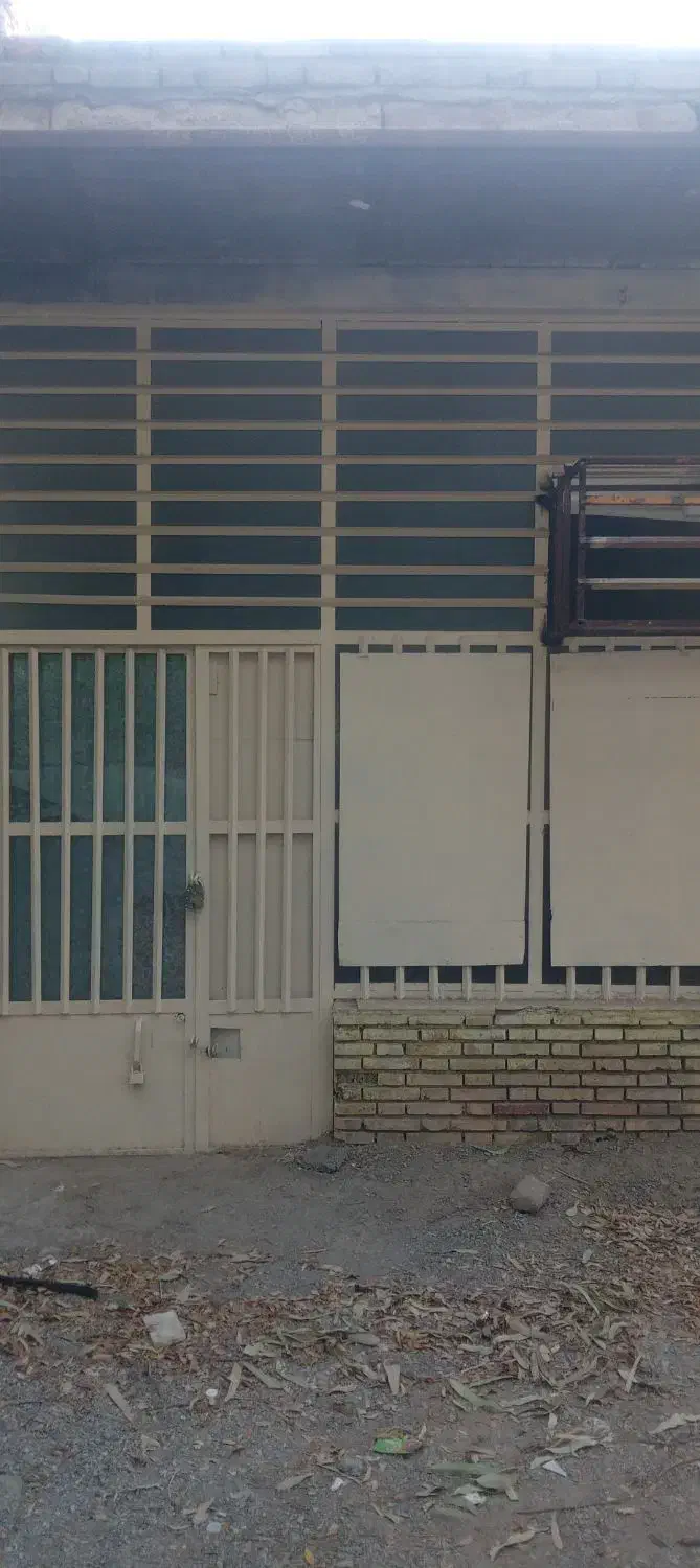 اجاره مغازه ۱۵متری|اجارهٔ مغازه و غرفه|ایرانشهر, |دیوار