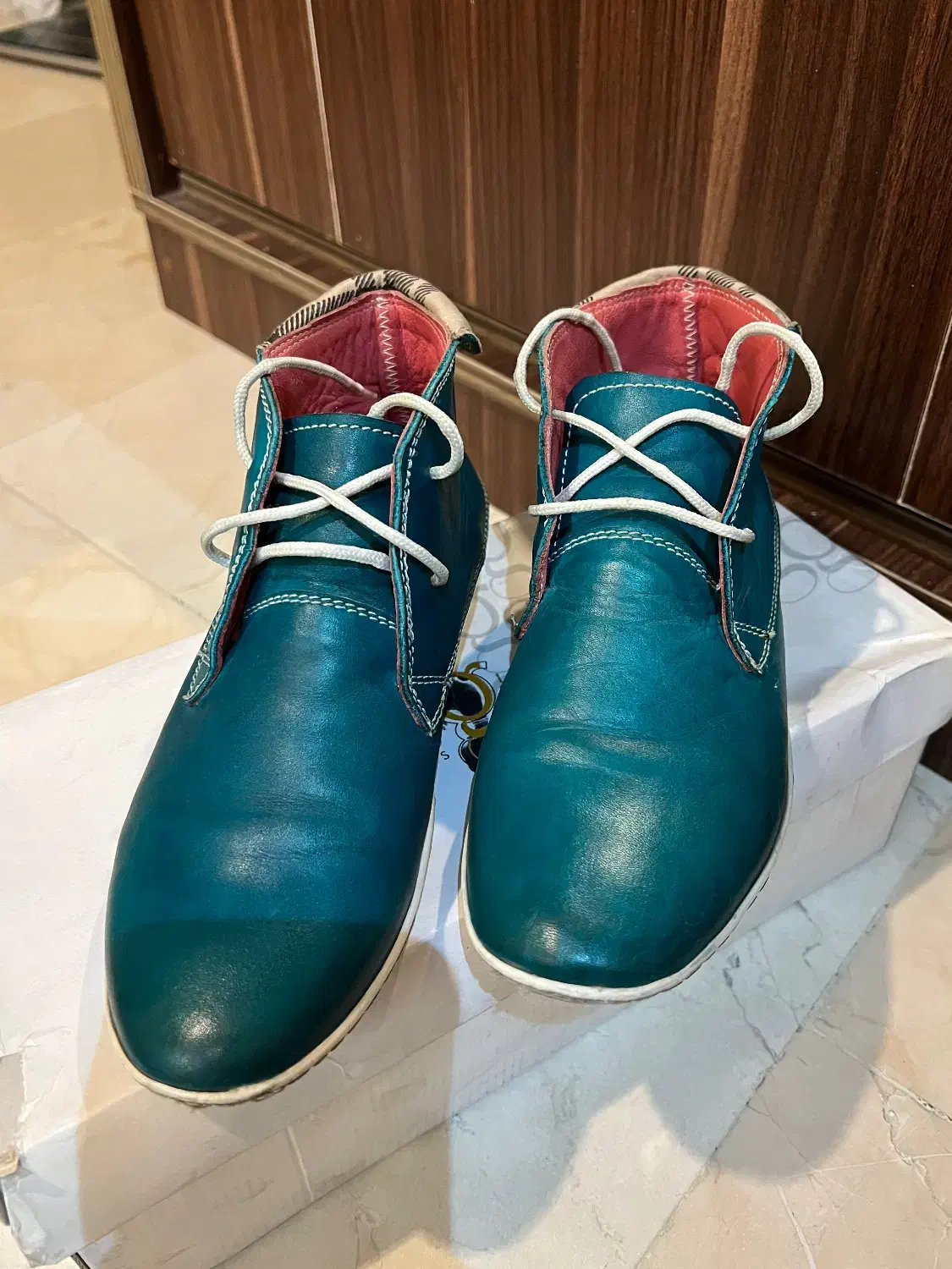 نیم بوت چرم نو|کیف، کفش، کمربند|تهران, خواجه نصیر طوسی|دیوار