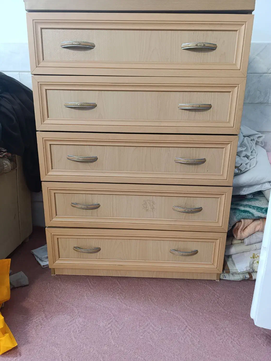 دراور|جاکفشی، کمد، دراور|قم, زنبیل آباد|دیوار