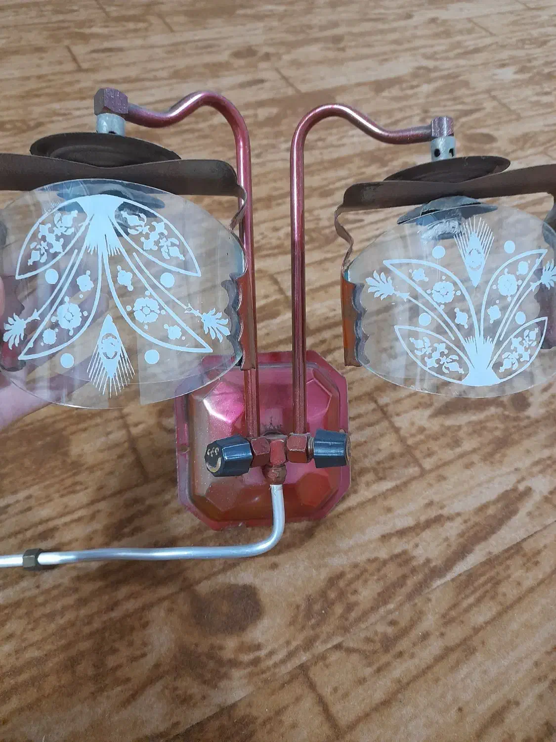 چراغ روشنایی|لامپ و چراغ|صومعه‌سرا, |دیوار