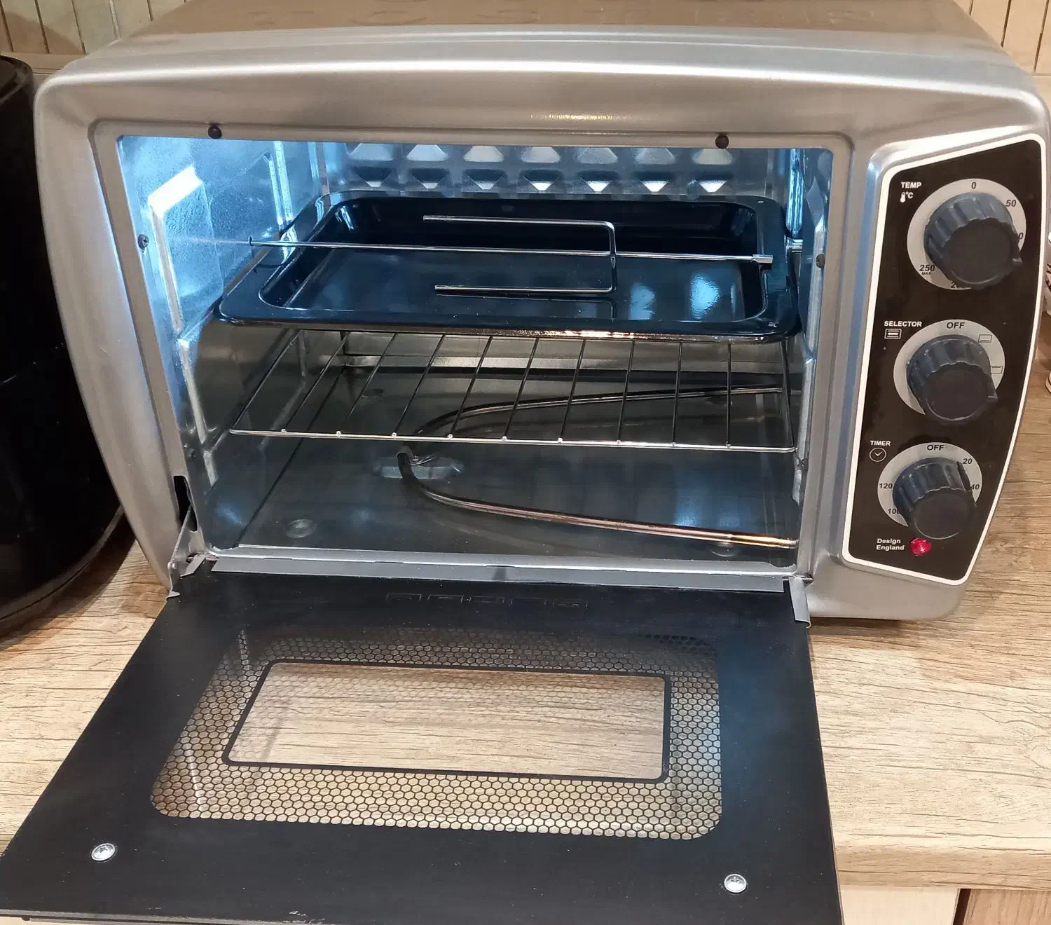 0VEN TOASTER MODEL STAR 420|اجاق گاز و لوازم برقی پخت‌وپز|اصفهان, شاهزید|دیوار