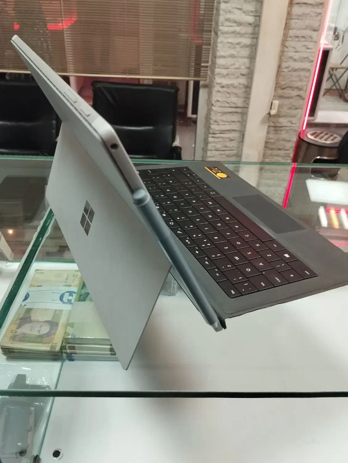 لپتاپ سیرفیس نسل ۷ با قلم|رایانه همراه|خوی, |دیوار