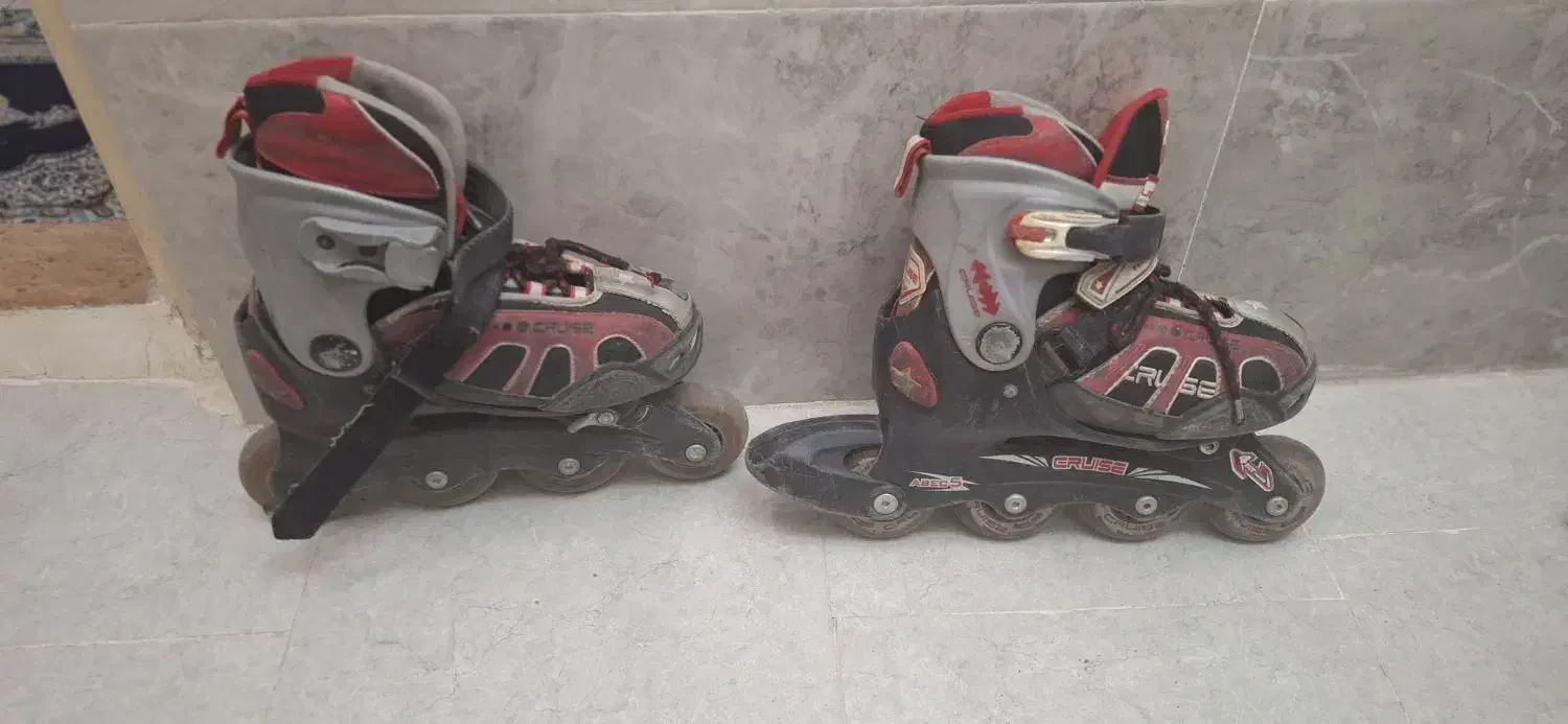 دو دست  کفش اسکیت  سایز ۵ و ۷|دوچرخه، اسکیت، اسکوتر|تهران, سازمان آب|دیوار