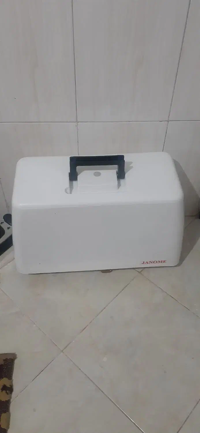 چرخ خیاطی برقی و دستی|چرخ خیاطی و ریسندگی|فولادشهر, B1|دیوار