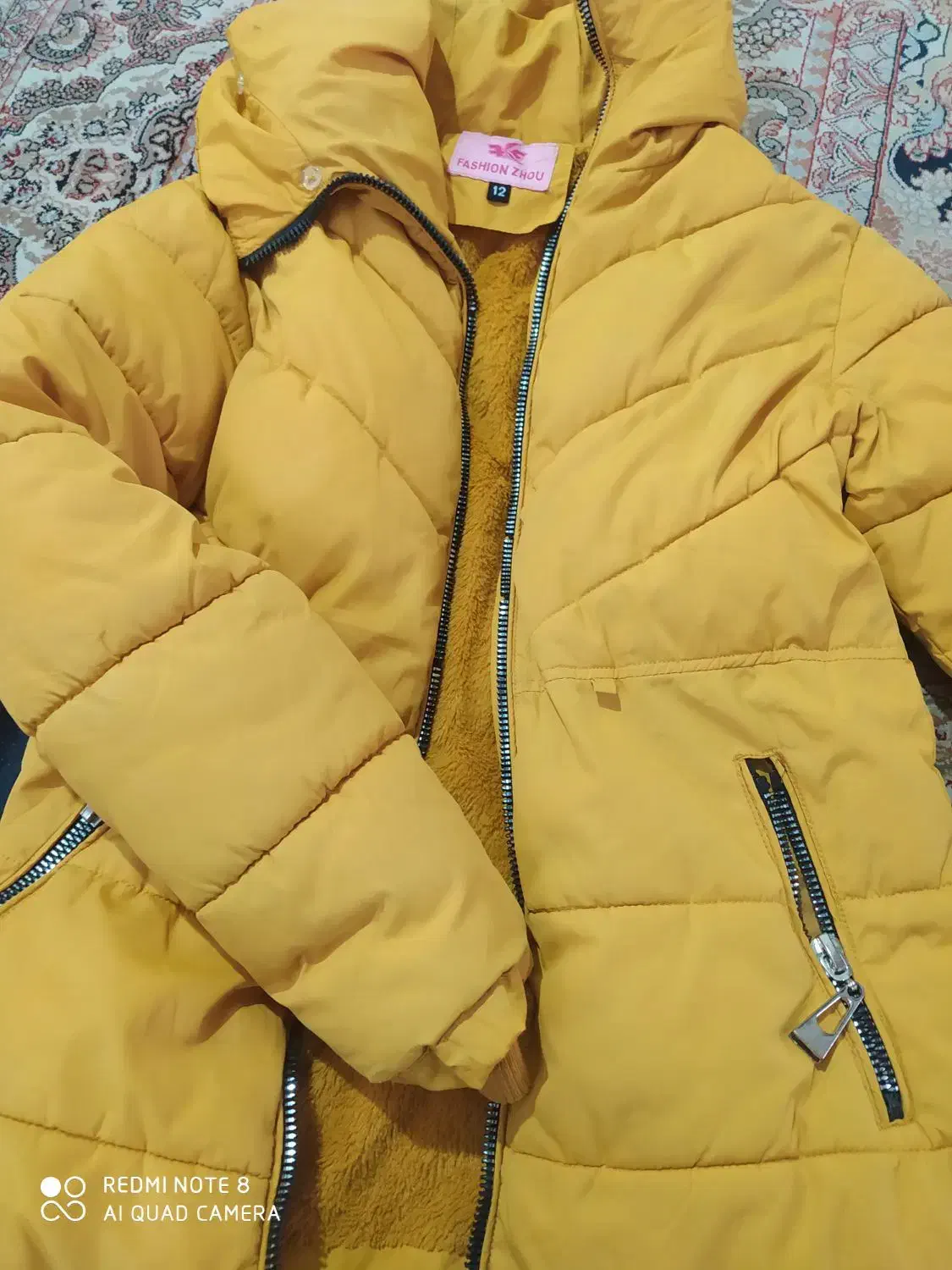 کاپشن|کفش و لباس بچه|شهرکرد, |دیوار