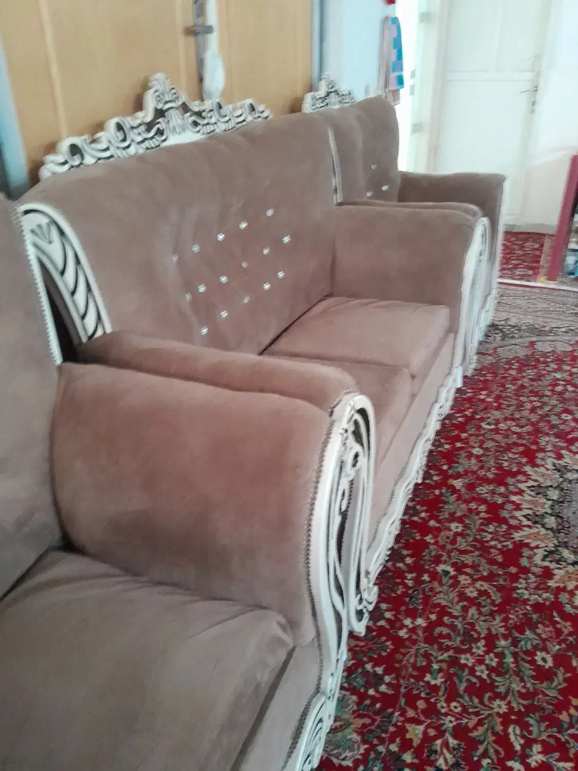 یک دست مبل هفت نفره|مبلمان خانگی و میز عسلی|جیرفت, |دیوار