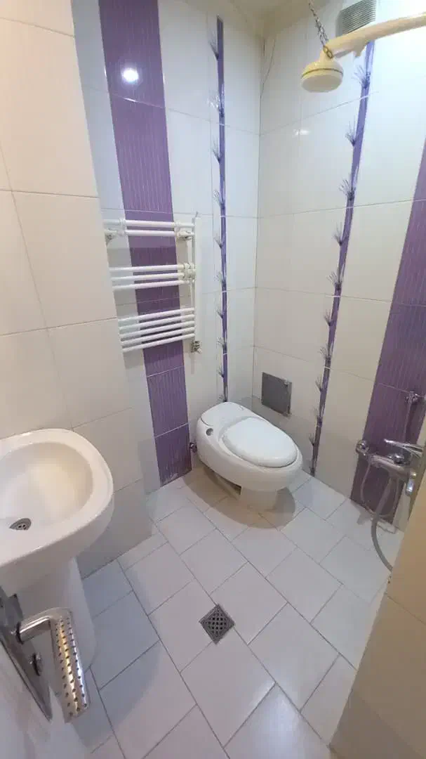 مرزداران آریافر ۹۵ متر ۶ساله بسیار شیک رهن و اجاره